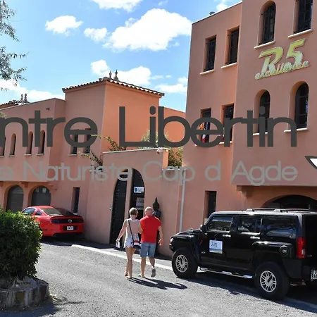 Village Naturiste R5 Village Libertine Appart hôtel *